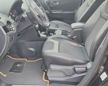 Черный Рено Колеос, объемом двигателя 2 л и пробегом 157 тыс. км за 13300 $, фото 19 на Automoto.ua