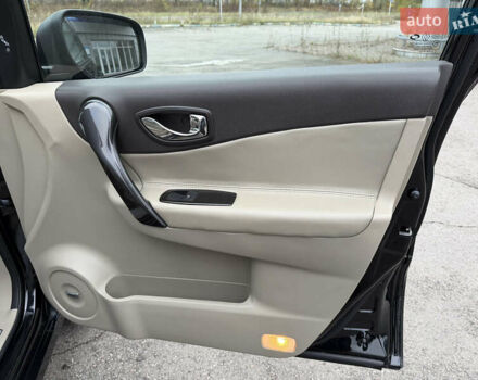 Черный Рено Колеос, объемом двигателя 2.5 л и пробегом 179 тыс. км за 14000 $, фото 39 на Automoto.ua