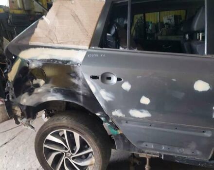 Черный Рено Колеос, объемом двигателя 2 л и пробегом 182 тыс. км за 12200 $, фото 22 на Automoto.ua