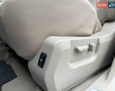 Черный Рено Колеос, объемом двигателя 2.5 л и пробегом 179 тыс. км за 14000 $, фото 35 на Automoto.ua