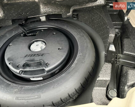 Черный Рено Колеос, объемом двигателя 2.5 л и пробегом 179 тыс. км за 14000 $, фото 60 на Automoto.ua