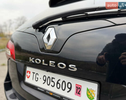 Черный Рено Колеос, объемом двигателя 2.5 л и пробегом 179 тыс. км за 14000 $, фото 25 на Automoto.ua