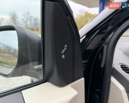 Черный Рено Колеос, объемом двигателя 2.5 л и пробегом 179 тыс. км за 14000 $, фото 32 на Automoto.ua