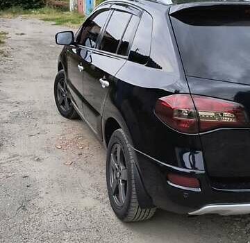 Черный Рено Колеос, объемом двигателя 2 л и пробегом 174 тыс. км за 13299 $, фото 10 на Automoto.ua