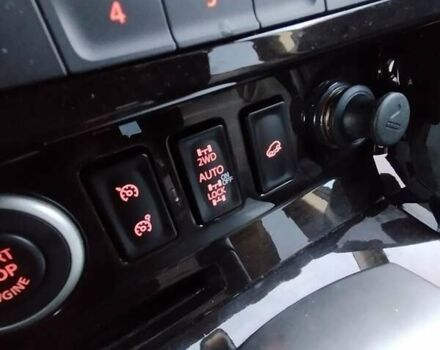 Чорний Рено Колеос, об'ємом двигуна 2 л та пробігом 225 тис. км за 14500 $, фото 23 на Automoto.ua