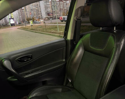 Чорний Рено Колеос, об'ємом двигуна 2.49 л та пробігом 170 тис. км за 14500 $, фото 11 на Automoto.ua