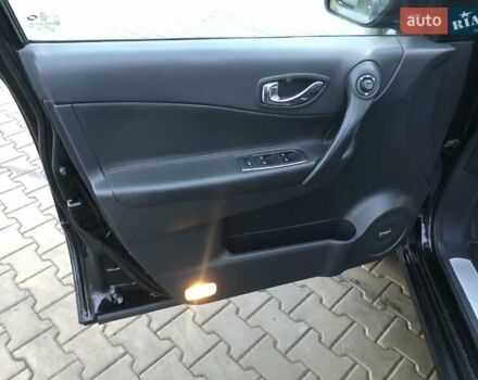 Рено Колеос 2015 в Луцке на Automoto.ua Черный Рено Колеос, объемом двигателя 2 л и пробегом 247 тыс. км за 14900 $, фото 24 на Automoto.ua