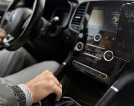 Черный Рено Колеос, объемом двигателя 2 л и пробегом 148 тыс. км за 20700 $, фото 10 на Automoto.ua