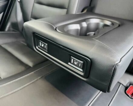 Черный Рено Колеос, объемом двигателя 2 л и пробегом 103 тыс. км за 15000 $, фото 4 на Automoto.ua