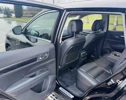 Черный Рено Колеос, объемом двигателя 2 л и пробегом 103 тыс. км за 15000 $, фото 3 на Automoto.ua