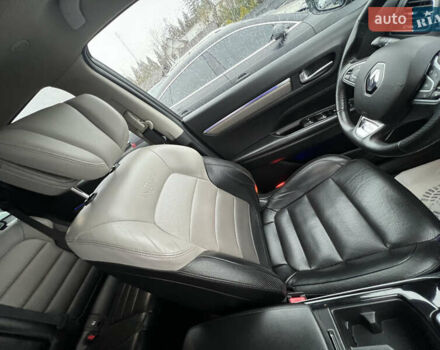 Черный Рено Колеос, объемом двигателя 2 л и пробегом 159 тыс. км за 20350 $, фото 20 на Automoto.ua