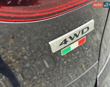 Черный Рено Колеос, объемом двигателя 2 л и пробегом 159 тыс. км за 20350 $, фото 13 на Automoto.ua