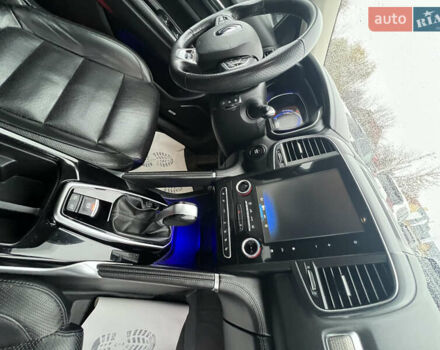 Черный Рено Колеос, объемом двигателя 2 л и пробегом 159 тыс. км за 20350 $, фото 18 на Automoto.ua