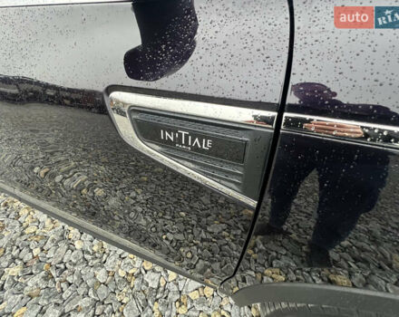 Черный Рено Колеос, объемом двигателя 2 л и пробегом 159 тыс. км за 20350 $, фото 12 на Automoto.ua