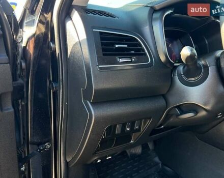 Рено Колеос 2019 в Одессе на Automoto.ua Черный Рено Колеос, объемом двигателя 2 л и пробегом 90 тыс. км за 17500 $, фото 8 на Automoto.ua