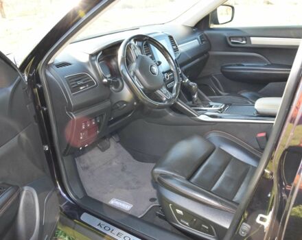 Черный Рено Колеос, объемом двигателя 2 л и пробегом 75 тыс. км за 31000 $, фото 8 на Automoto.ua