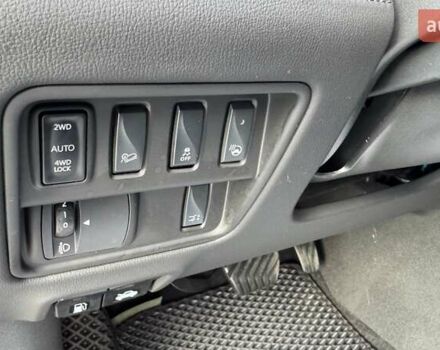 Черный Рено Колеос, объемом двигателя 2.49 л и пробегом 15 тыс. км за 28649 $, фото 14 на Automoto.ua