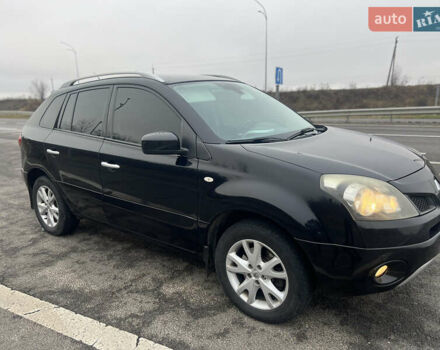 Черный Рено Колеос, объемом двигателя 2 л и пробегом 350 тыс. км за 8500 $, фото 1 на Automoto.ua