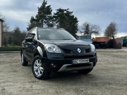 Черный Рено Колеос, объемом двигателя 2 л и пробегом 300 тыс. км за 9000 $, фото 1 на Automoto.ua