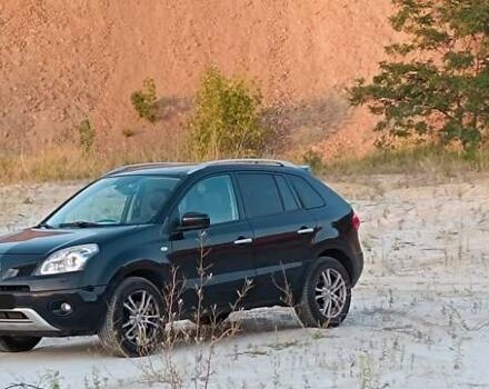 Черный Рено Колеос, объемом двигателя 2 л и пробегом 305 тыс. км за 9600 $, фото 1 на Automoto.ua