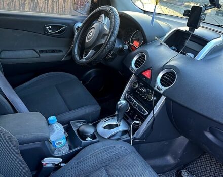 Фиолетовый Рено Колеос, объемом двигателя 2.5 л и пробегом 220 тыс. км за 7400 $, фото 5 на Automoto.ua