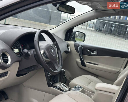 Коричневый Рено Колеос, объемом двигателя 2 л и пробегом 142 тыс. км за 14999 $, фото 34 на Automoto.ua