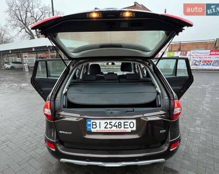 Коричневый Рено Колеос, объемом двигателя 2 л и пробегом 176 тыс. км за 11999 $, фото 72 на Automoto.ua
