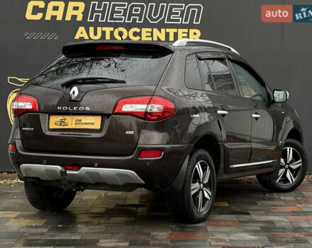 Коричневый Рено Колеос, объемом двигателя 2.49 л и пробегом 120 тыс. км за 15300 $, фото 3 на Automoto.ua