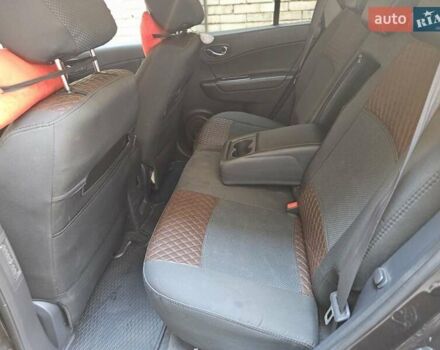 Коричневий Рено Колеос, об'ємом двигуна 2.49 л та пробігом 120 тис. км за 15000 $, фото 13 на Automoto.ua