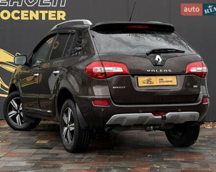 Коричневый Рено Колеос, объемом двигателя 2.49 л и пробегом 120 тыс. км за 15300 $, фото 5 на Automoto.ua