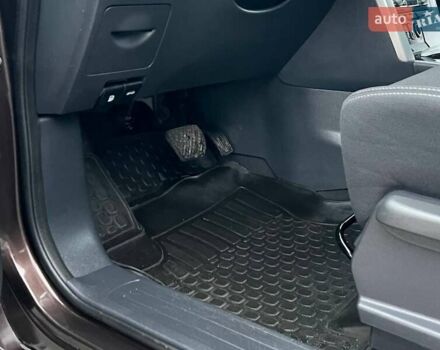 Коричневый Рено Колеос, объемом двигателя 2 л и пробегом 176 тыс. км за 11999 $, фото 46 на Automoto.ua