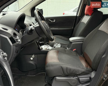 Коричневый Рено Колеос, объемом двигателя 2.49 л и пробегом 120 тыс. км за 15300 $, фото 13 на Automoto.ua