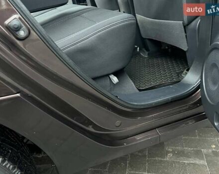 Коричневый Рено Колеос, объемом двигателя 2 л и пробегом 176 тыс. км за 11999 $, фото 79 на Automoto.ua