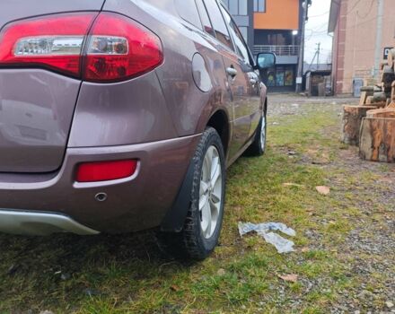 Коричневий Рено Колеос, об'ємом двигуна 2 л та пробігом 220 тис. км за 10300 $, фото 1 на Automoto.ua