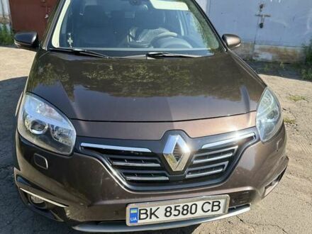 Рено Колеос 2013 у Рівному на Automoto.ua Коричневий Рено Колеос, об'ємом двигуна 2.49 л та пробігом 148 тис. км за 11900 $, фото 1 на Automoto.ua
