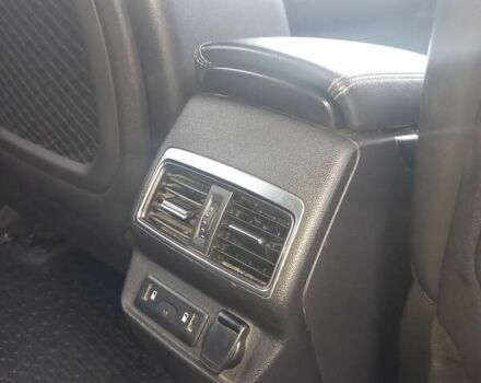 Красный Рено Колеос, объемом двигателя 2 л и пробегом 210 тыс. км за 19200 $, фото 13 на Automoto.ua