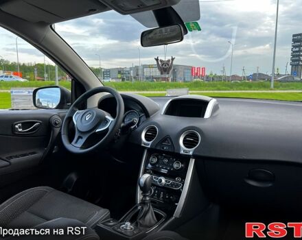 Рено Колеос, объемом двигателя 2 л и пробегом 232 тыс. км за 10600 $, фото 5 на Automoto.ua