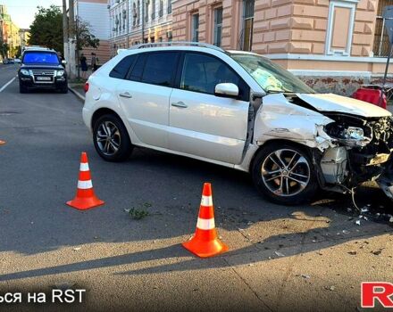 Рено Колеос, об'ємом двигуна 2 л та пробігом 190 тис. км за 4700 $, фото 3 на Automoto.ua