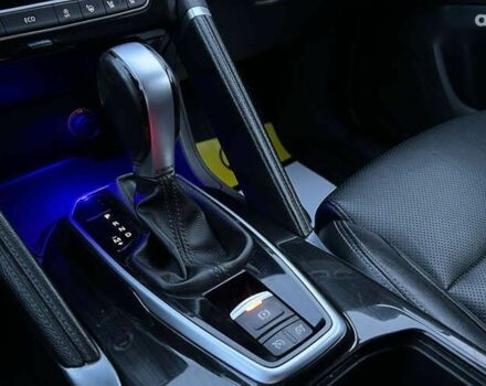 Рено Колеос, об'ємом двигуна 2 л та пробігом 139 тис. км за 21000 $, фото 16 на Automoto.ua