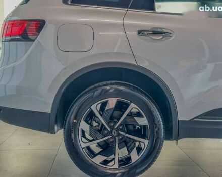 Рено Колеос, объемом двигателя 2.5 л и пробегом 1 тыс. км за 31517 $, фото 7 на Automoto.ua