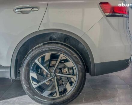 Рено Колеос, объемом двигателя 2.5 л и пробегом 1 тыс. км за 31517 $, фото 6 на Automoto.ua