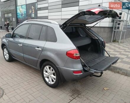 Серый Рено Колеос, объемом двигателя 2.5 л и пробегом 186 тыс. км за 8700 $, фото 12 на Automoto.ua