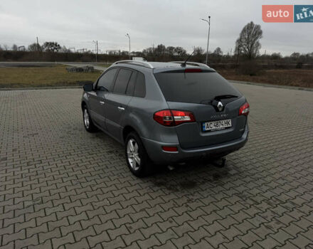 Серый Рено Колеос, объемом двигателя 2 л и пробегом 215 тыс. км за 9800 $, фото 4 на Automoto.ua