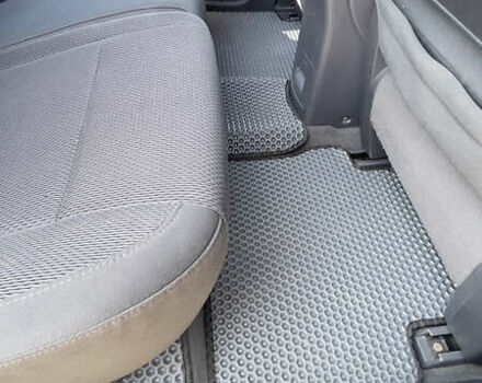 Серый Рено Колеос, объемом двигателя 2 л и пробегом 274 тыс. км за 8200 $, фото 7 на Automoto.ua