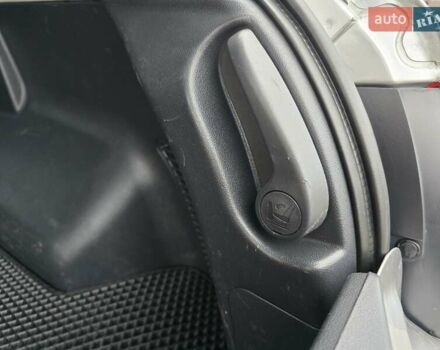 Сірий Рено Колеос, об'ємом двигуна 2 л та пробігом 289 тис. км за 7999 $, фото 72 на Automoto.ua