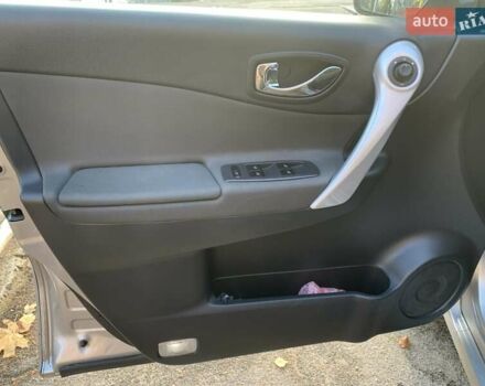Сірий Рено Колеос, об'ємом двигуна 2 л та пробігом 224 тис. км за 7800 $, фото 9 на Automoto.ua