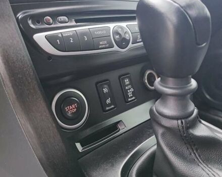 Серый Рено Колеос, объемом двигателя 2.5 л и пробегом 252 тыс. км за 7300 $, фото 15 на Automoto.ua