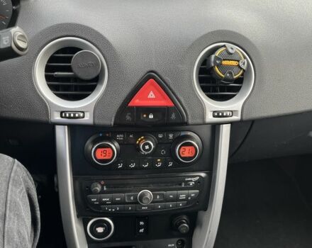 Серый Рено Колеос, объемом двигателя 2 л и пробегом 281 тыс. км за 3900 $, фото 9 на Automoto.ua