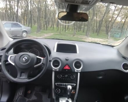Серый Рено Колеос, объемом двигателя 0 л и пробегом 226 тыс. км за 8000 $, фото 6 на Automoto.ua
