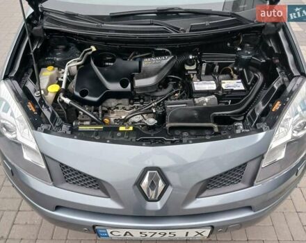 Серый Рено Колеос, объемом двигателя 2.5 л и пробегом 186 тыс. км за 8700 $, фото 1 на Automoto.ua